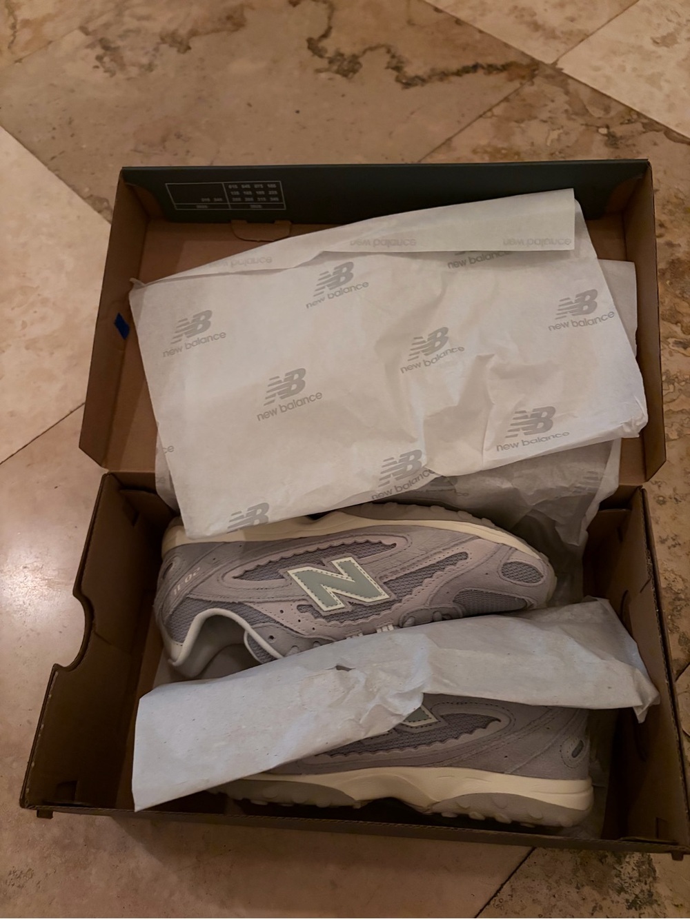 New Balance Kids' Light Gray and Cream Sneaker with 'N' Logo